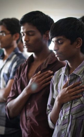 young men prayer